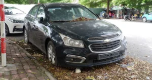 Hình ảnh và tình trạng của chiếc ô tô